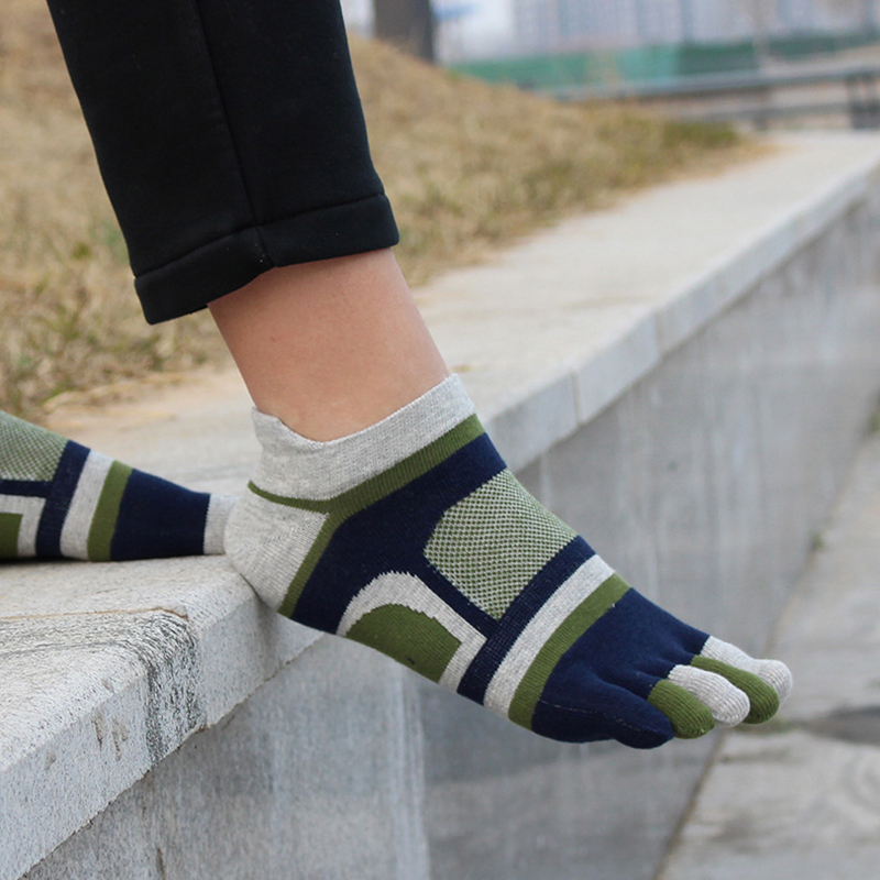 1/5 Pairs  Men’s Five-Toe Athl - Candle Wick 评论和价格